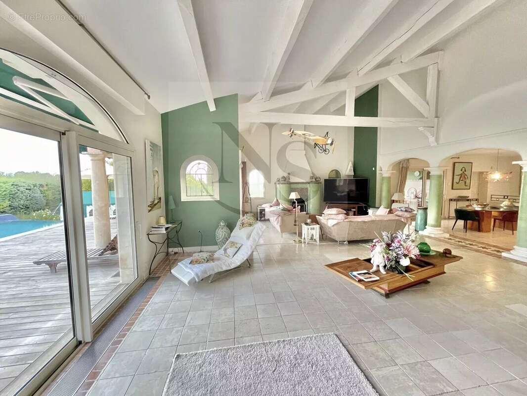 Maison à AIX-EN-PROVENCE