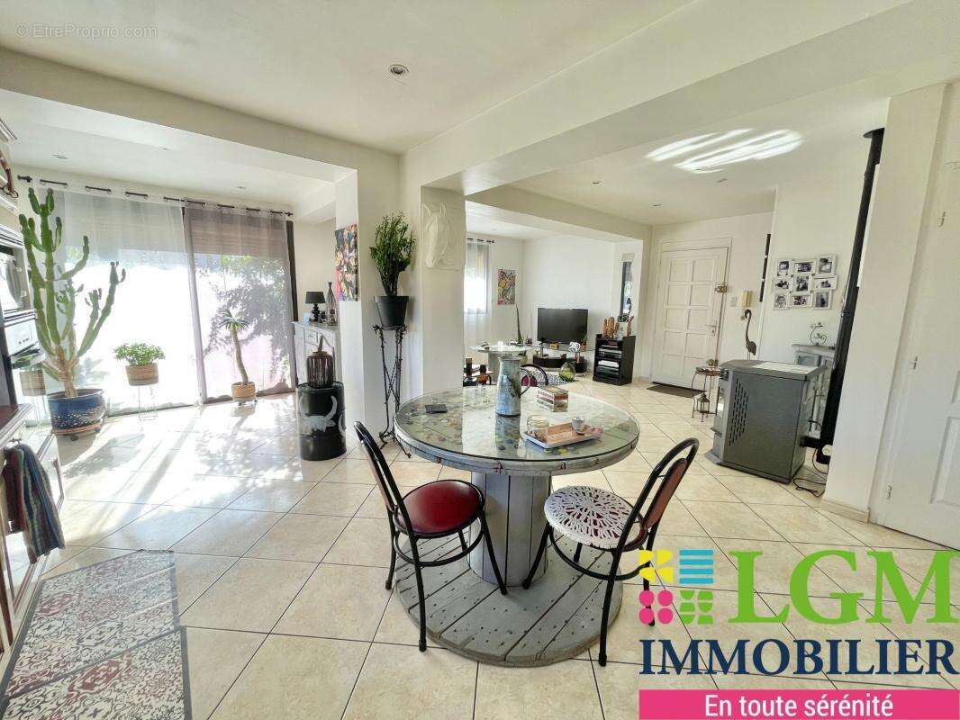 Maison à AIGUES-MORTES