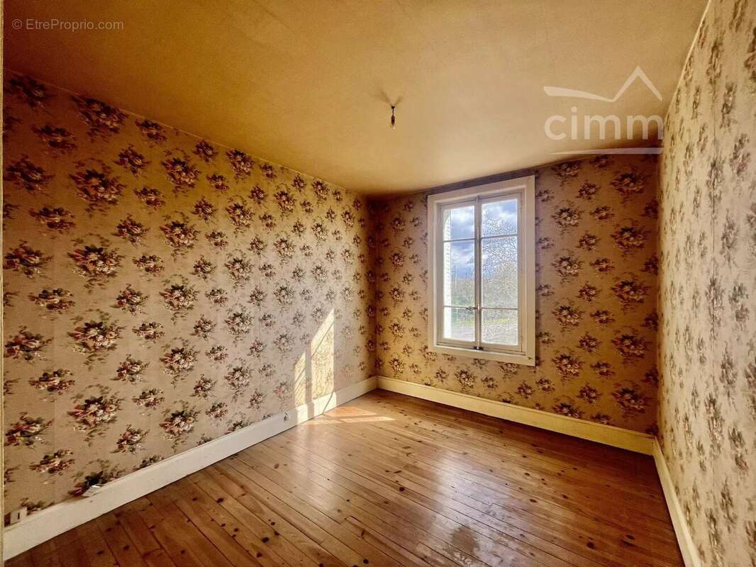 Appartement à LE PEAGE-DE-ROUSSILLON