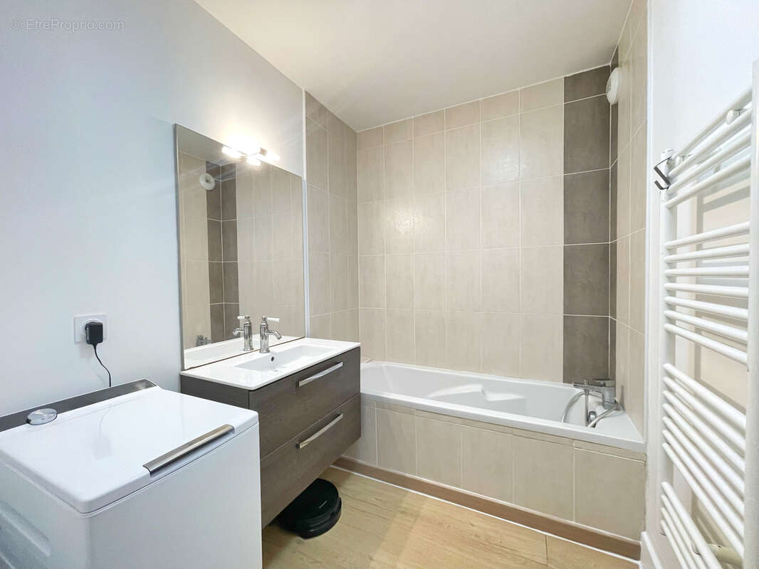 Appartement à VERNAISON