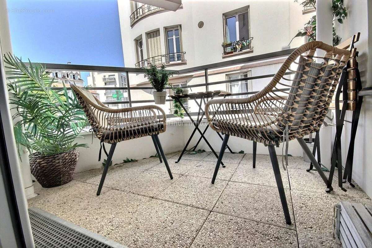 Appartement à ASNIERES-SUR-SEINE