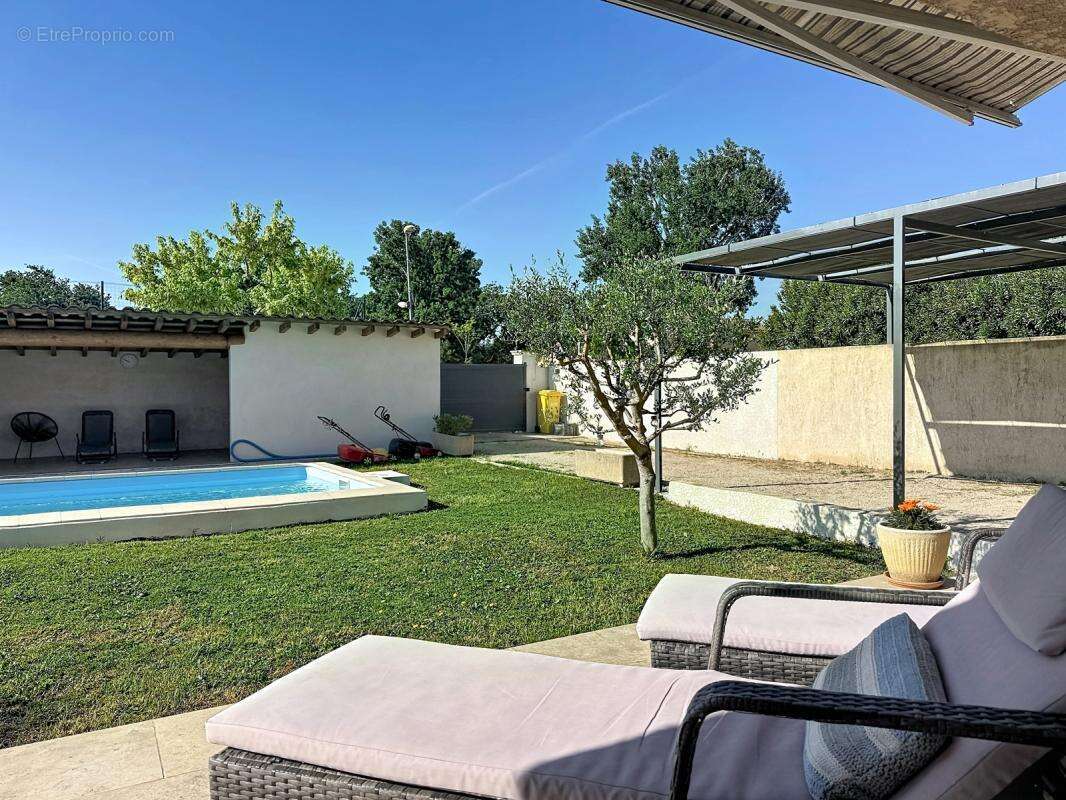 Maison à VEDENE