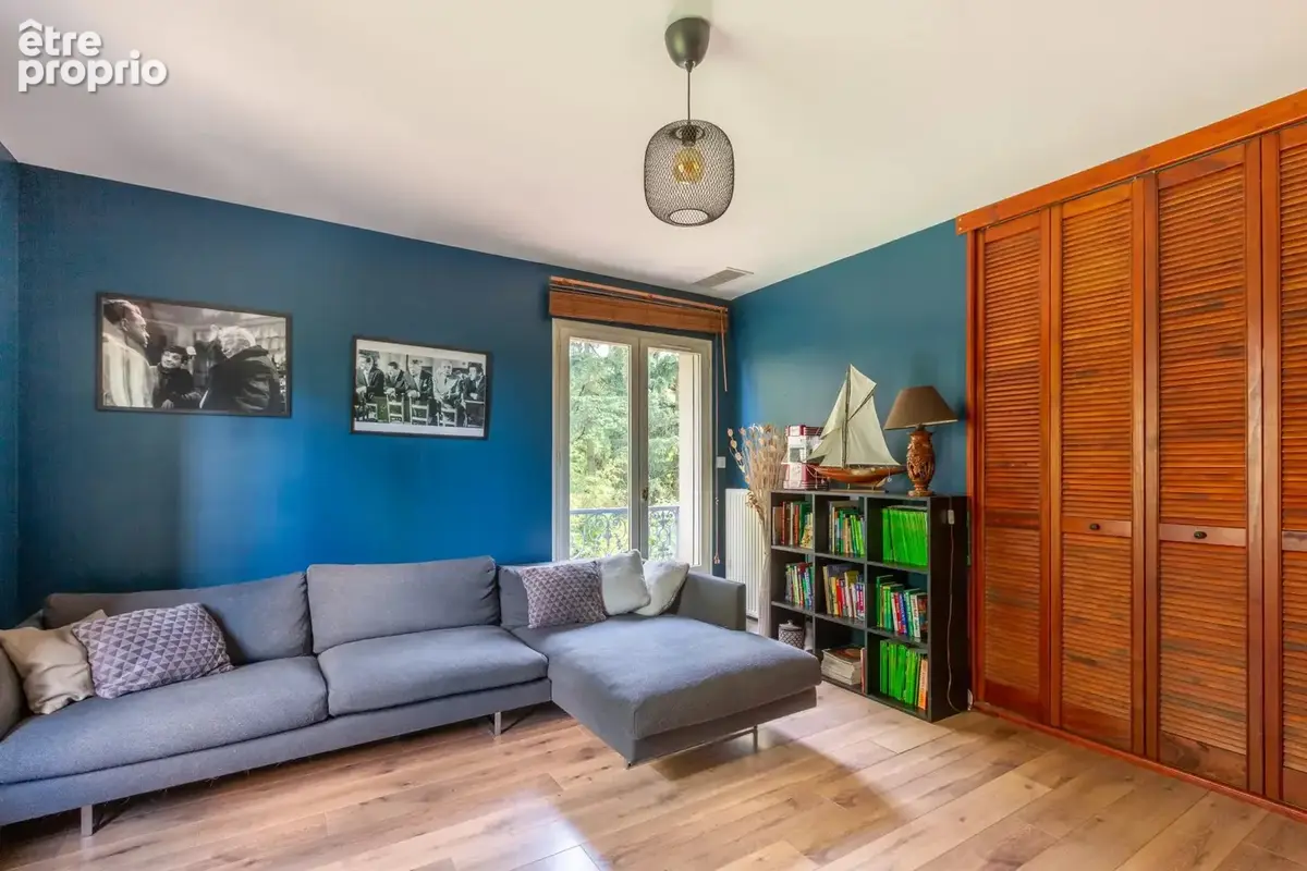 Villa ecully 280m2 - au fond d'une impasse - calme et discretion - photo 17