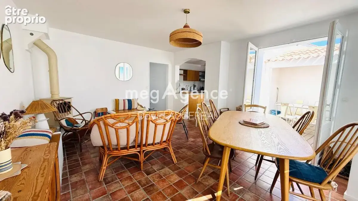 Au coeur de Port Joinville, charmante maison rénovée avec goût - photo 4