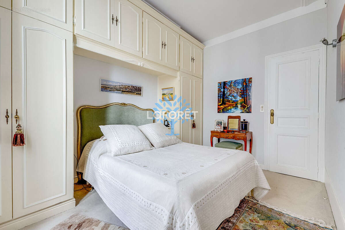 Appartement à PARIS-12E