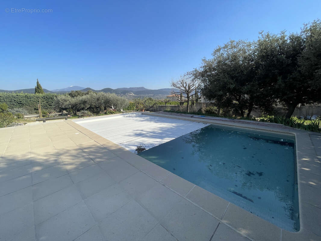 Maison à VAISON-LA-ROMAINE