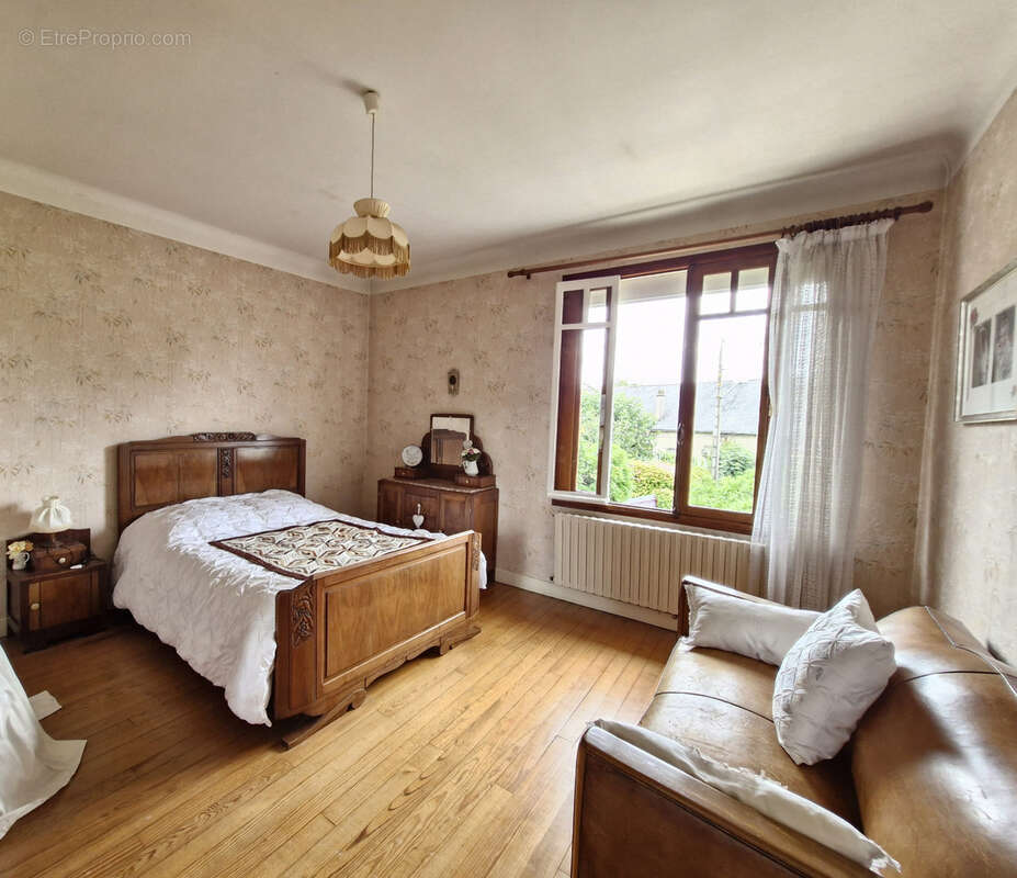 Maison à OURSBELILLE