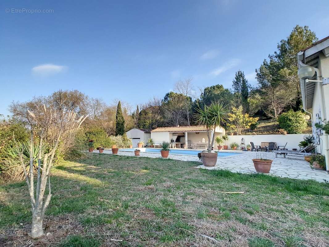 Maison à SAINT-CHINIAN