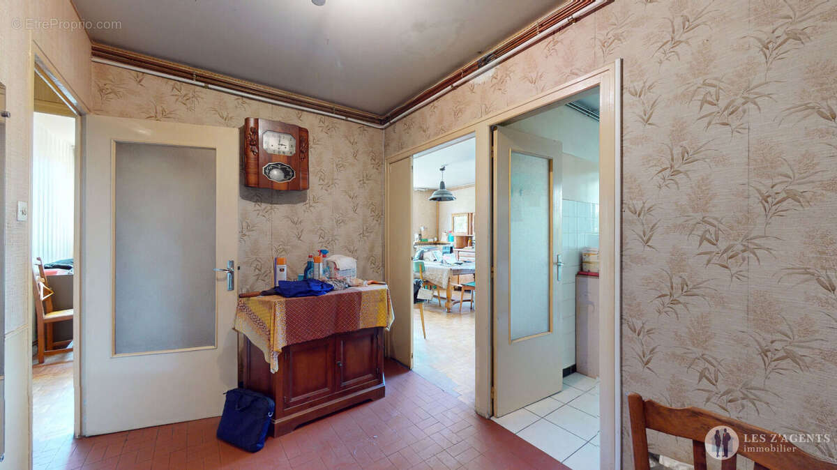 Appartement à SAINT-MARTIN-D'HERES