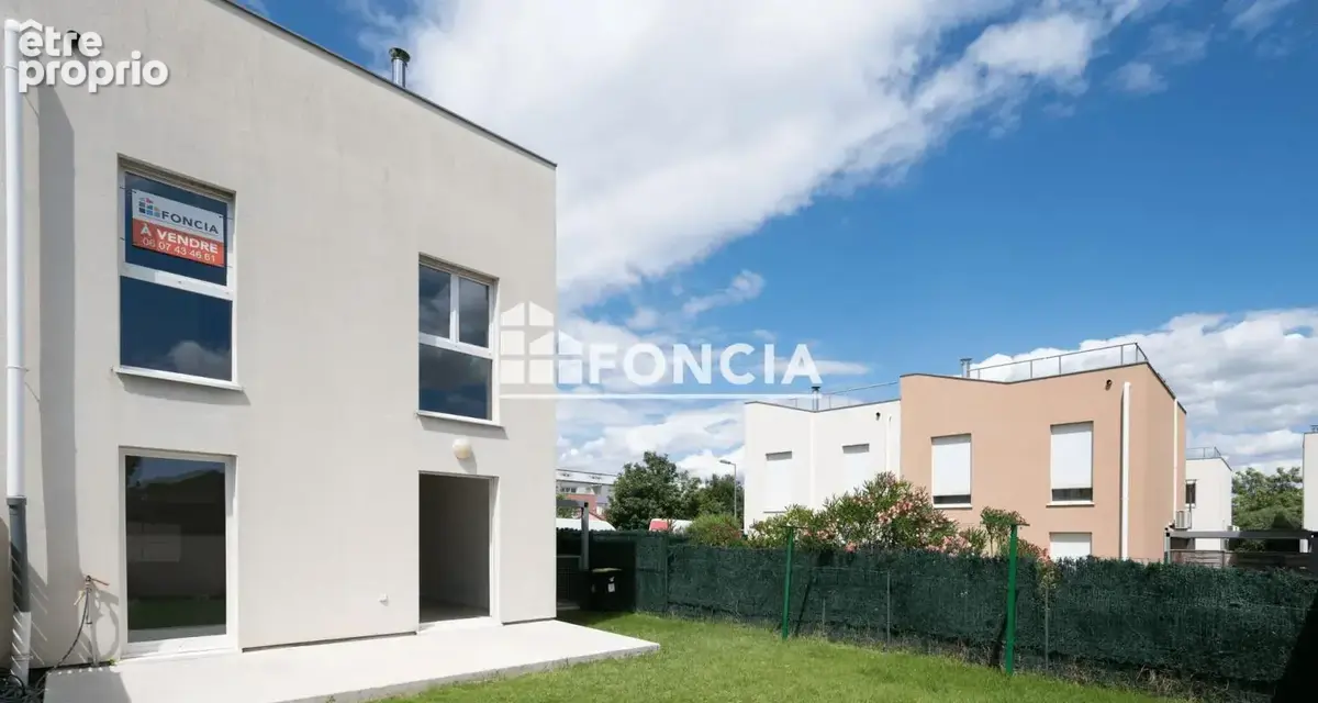 Bourg-Les-Valence - Maison 98m² - 4 chambres - Carport - photo 5