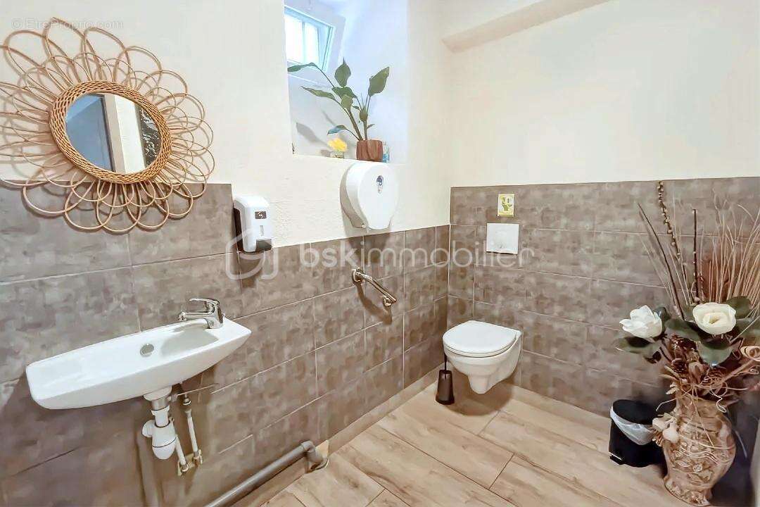 Maison à CETTE-EYGUN