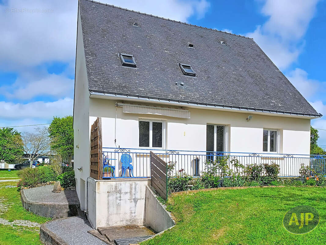 Maison à PLEUCADEUC