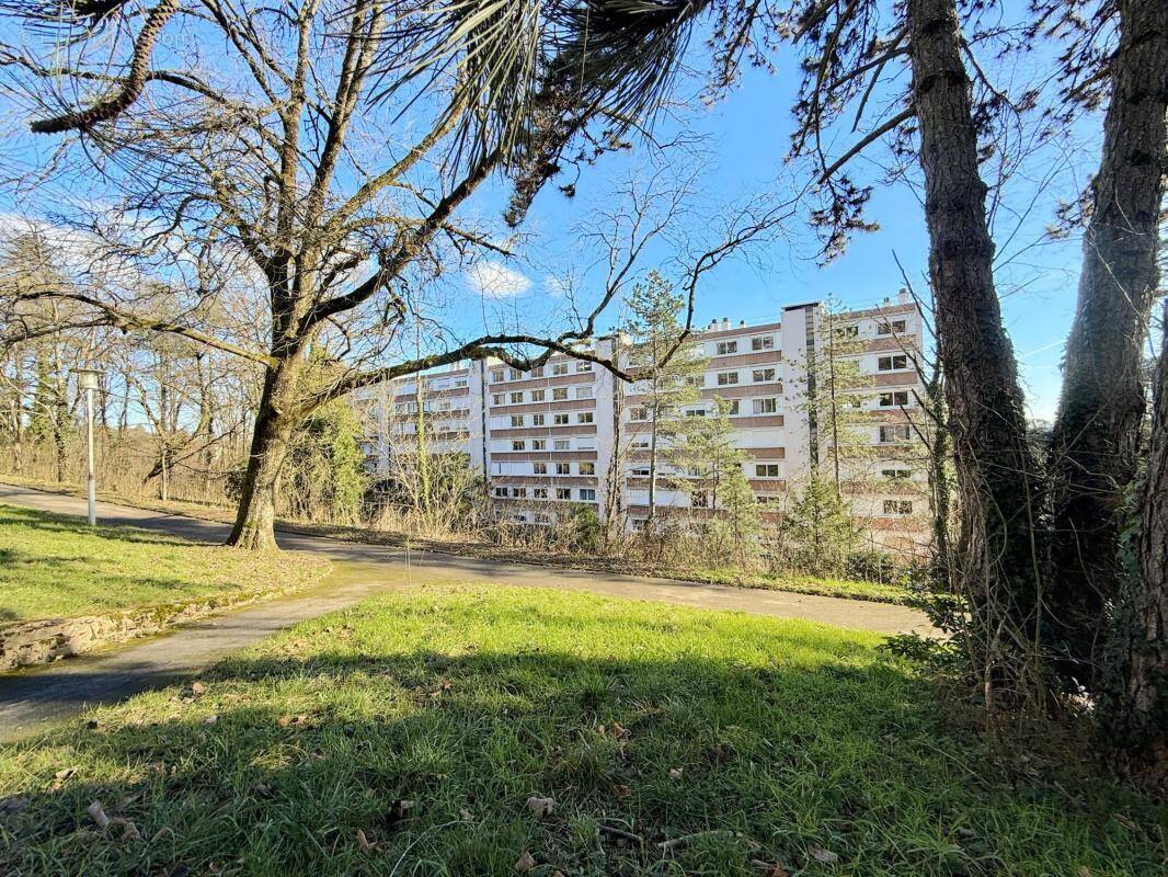 Appartement à LYON-9E