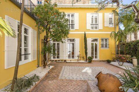 Maison à CANNES