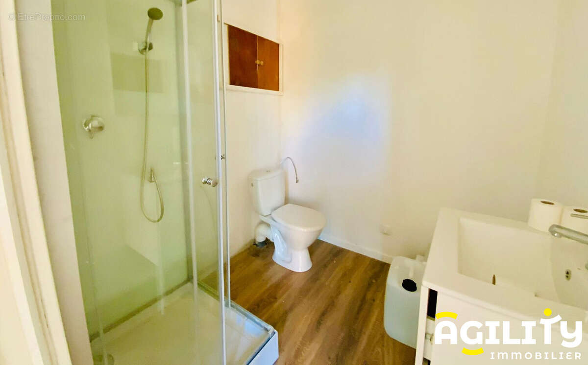 Terrain à MILLONFOSSE