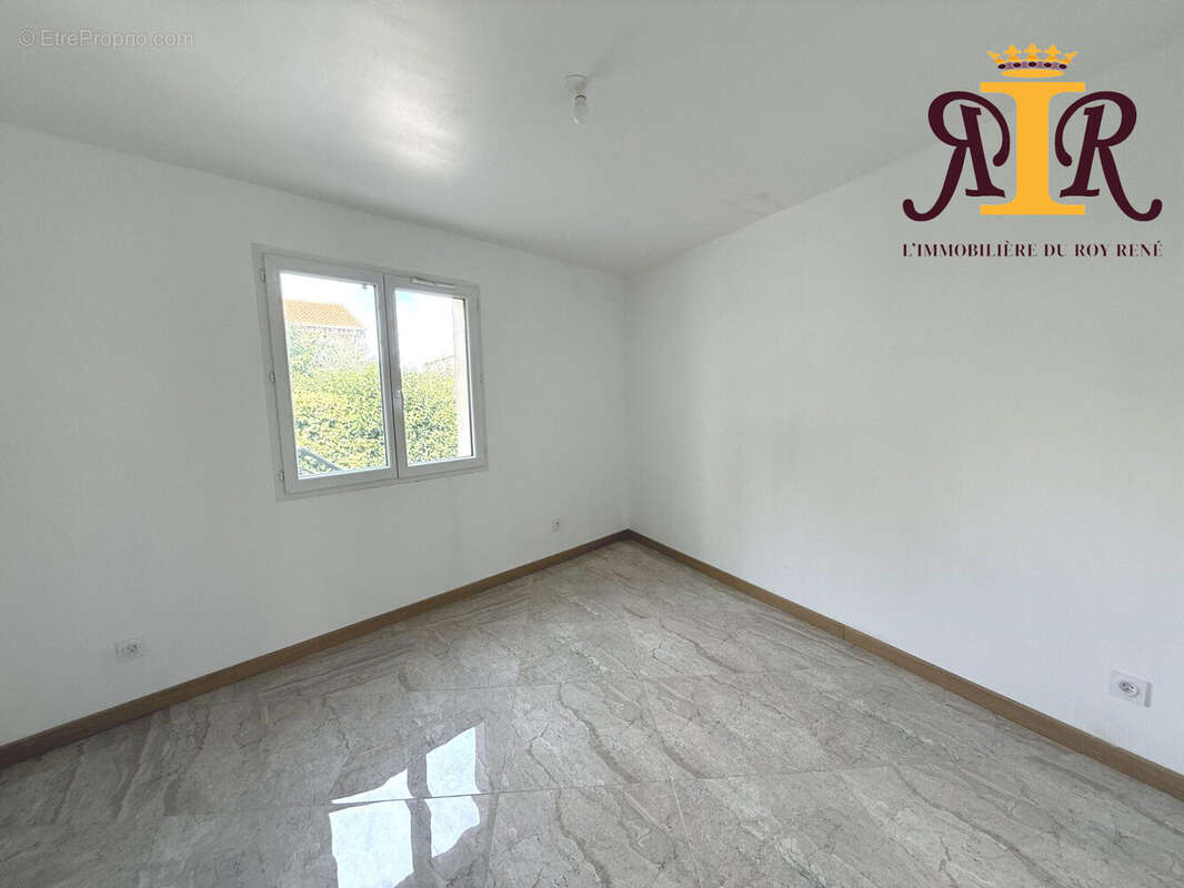 Maison à SALON-DE-PROVENCE