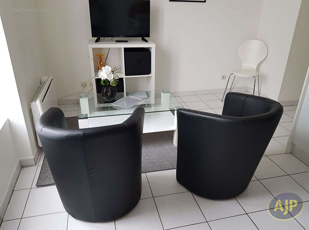 Appartement à SEGRE