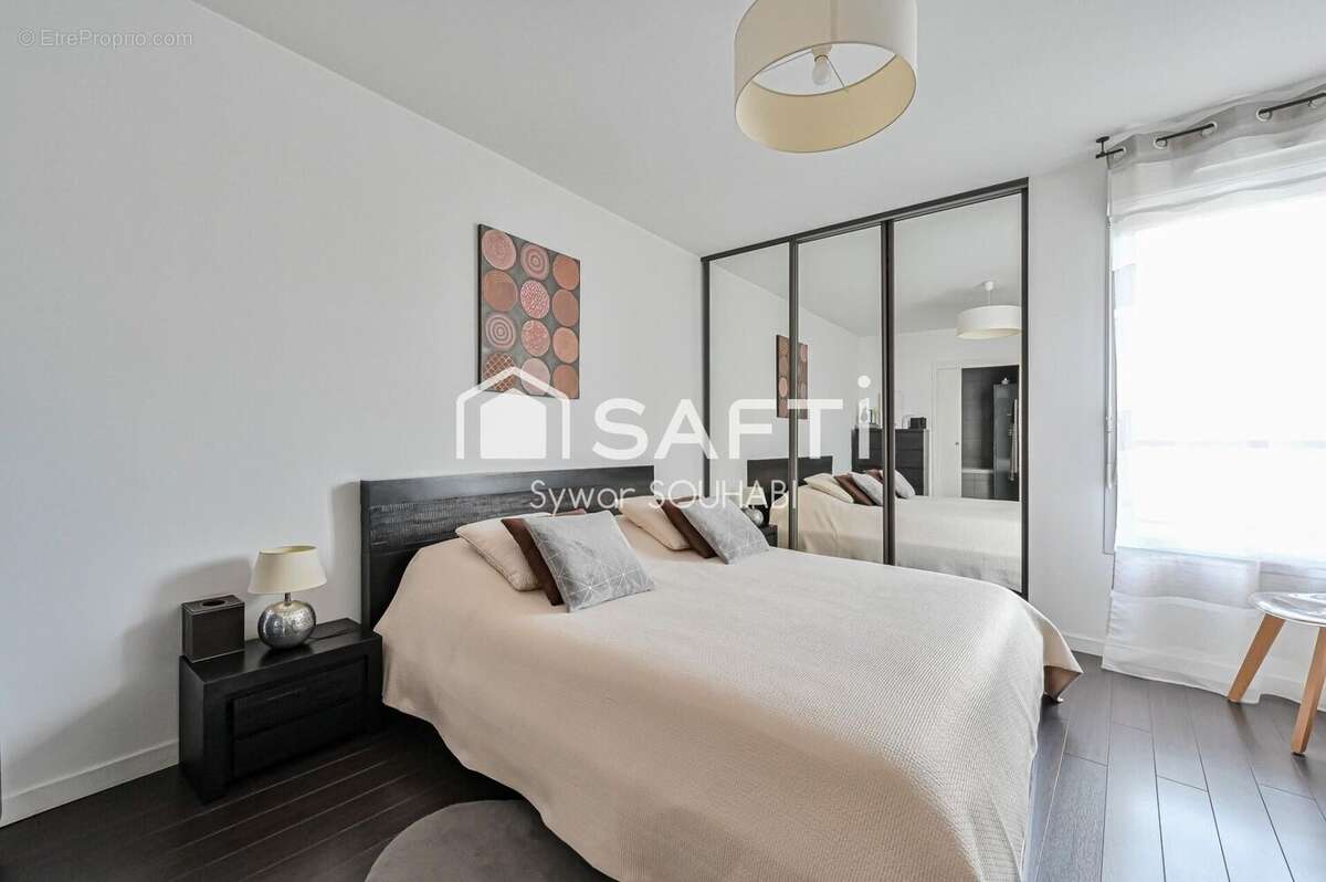 Photo 9 - Maison à NANTERRE