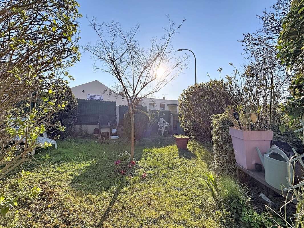 Maison à L'HAY-LES-ROSES