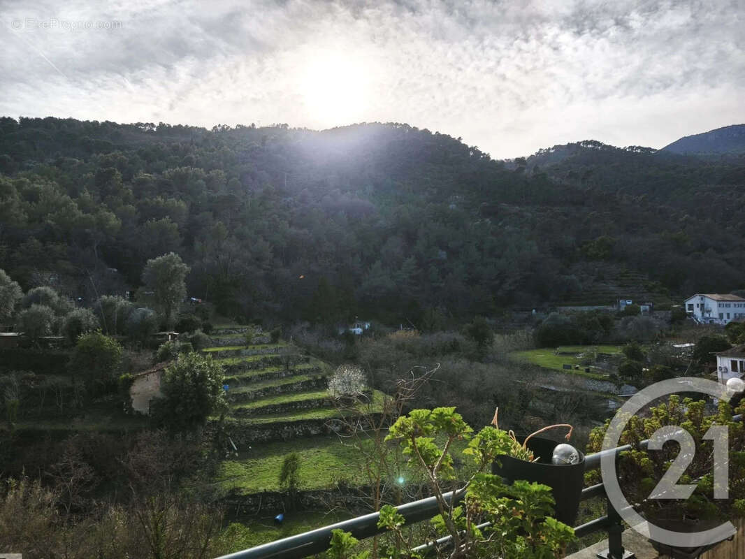 Appartement à ROQUEBRUNE-CAP-MARTIN