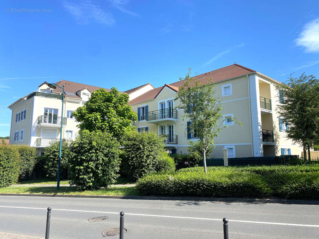 Appartement à MAGNY-LE-HONGRE