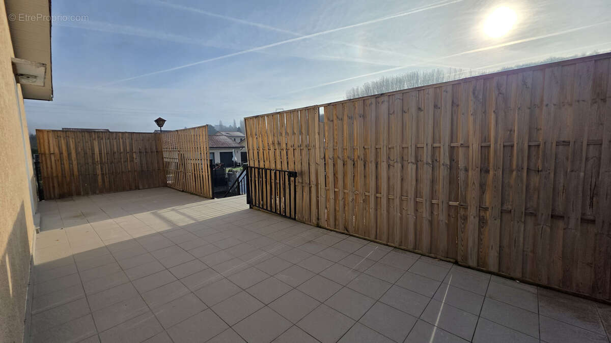 Appartement à DIEMOZ