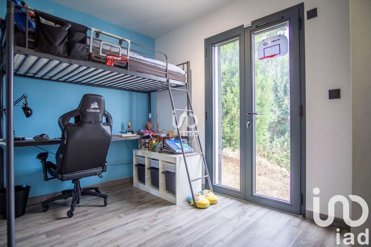 Photo 5 - Maison à ROQUEBRUNE-SUR-ARGENS