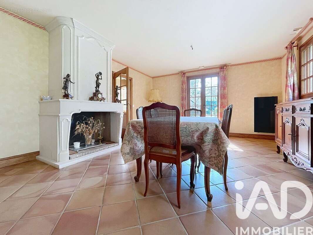Photo 3 - Maison à SAINT-MAURICE-D'ETELAN