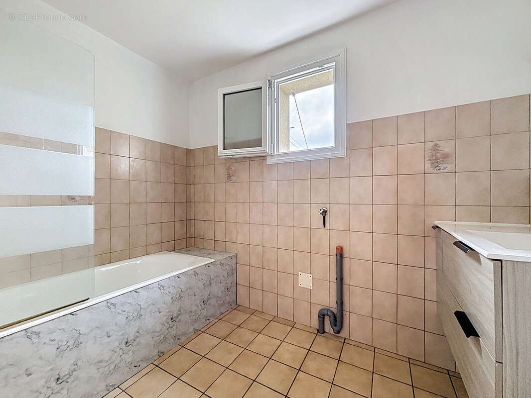 Maison à SAINT-AMAND