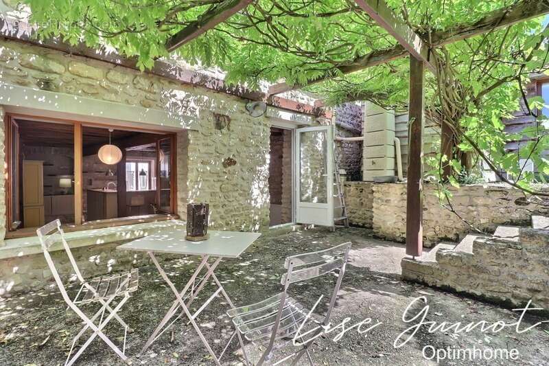 Maison à MAULE