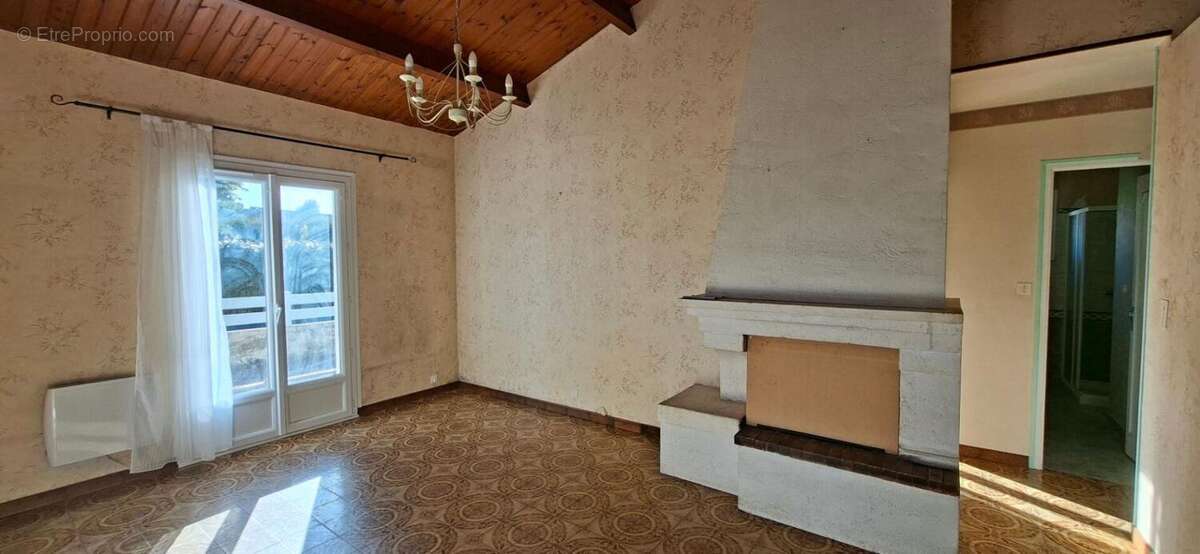 Maison à L'HERMENAULT