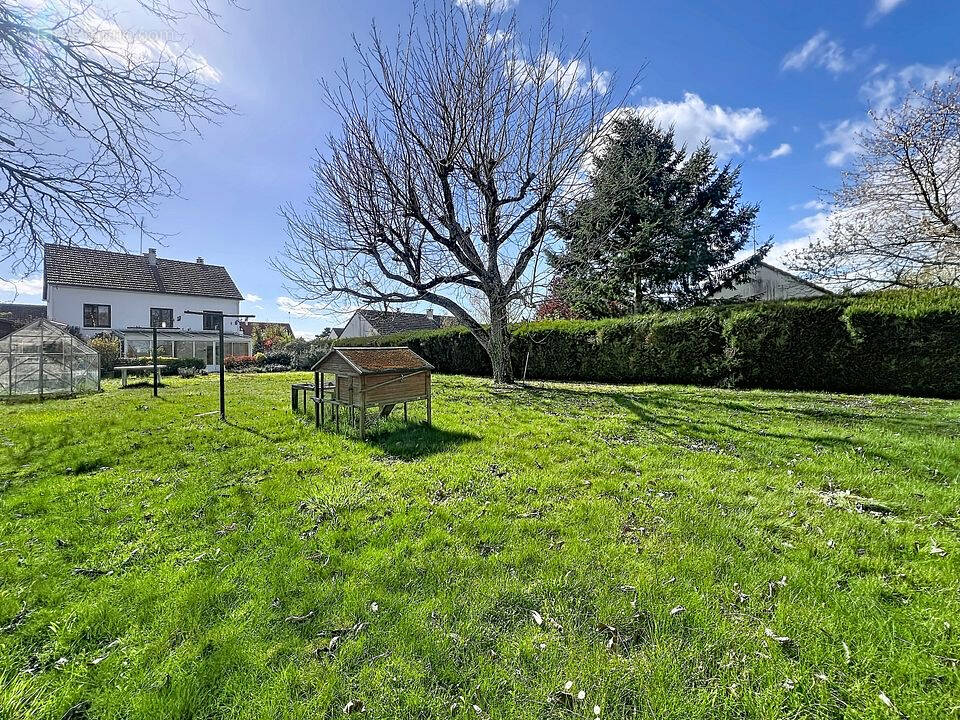 Maison à LAILLY-EN-VAL