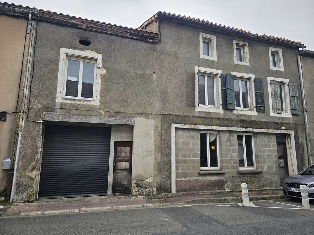 Maison à SAINT-CLAUD