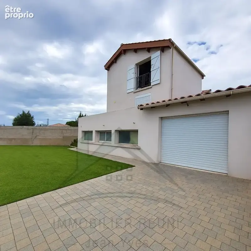 Fos-sur-Mer   Villa idéale pour artisan ou famille cherchant confort et espace ! - photo 2
