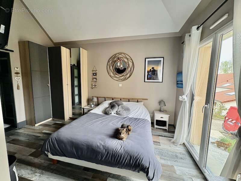 Maison à CHATEAUFORT