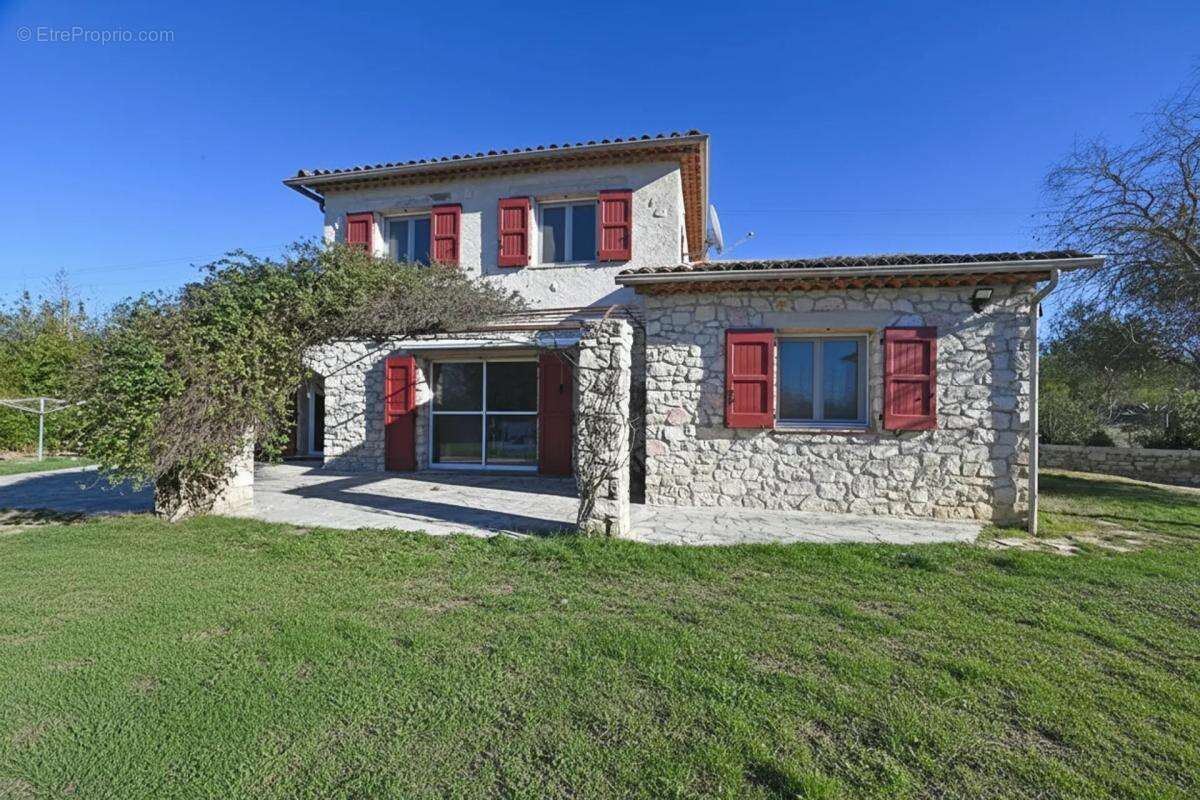 Maison à BOISSET-ET-GAUJAC