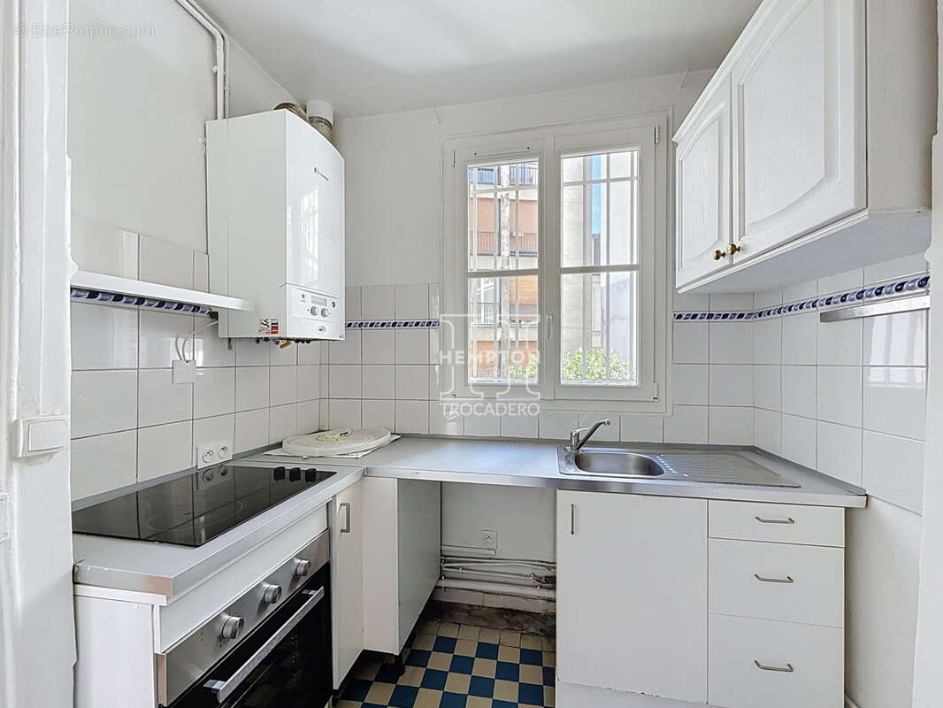 Appartement à PARIS-6E