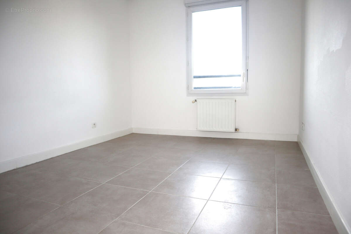 Appartement à VILLENAVE-D'ORNON