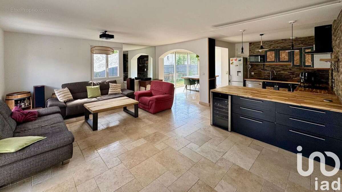 Photo 2 - Maison à FROUZINS