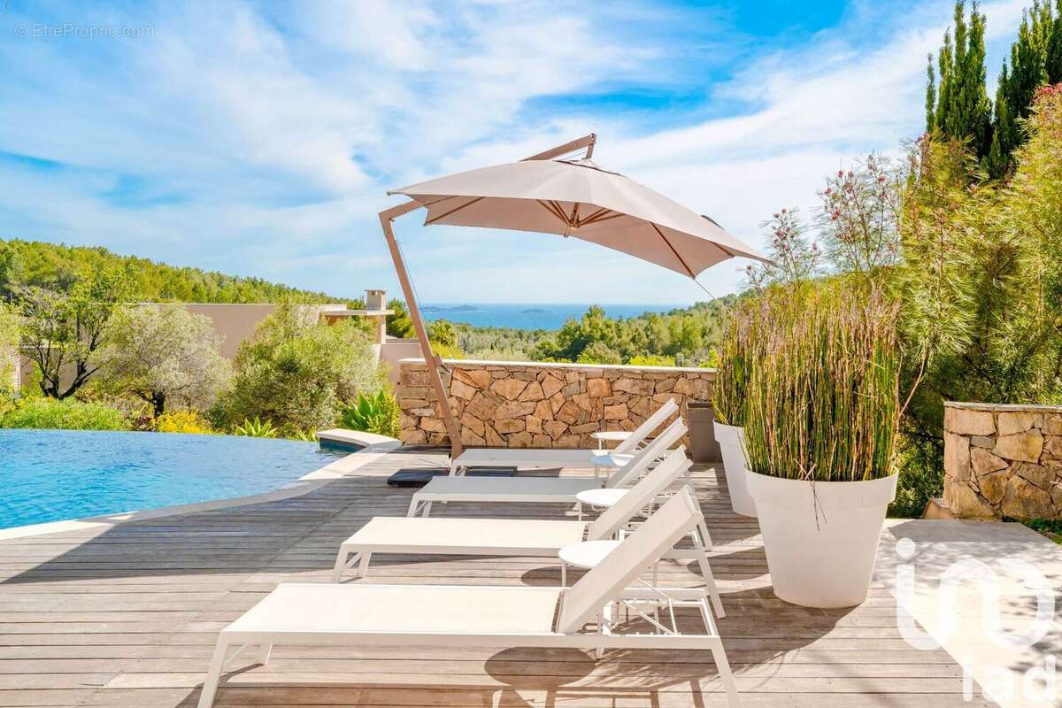 Photo 4 - Maison à BANDOL