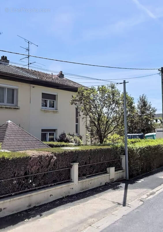 Maison à LES ETANGS