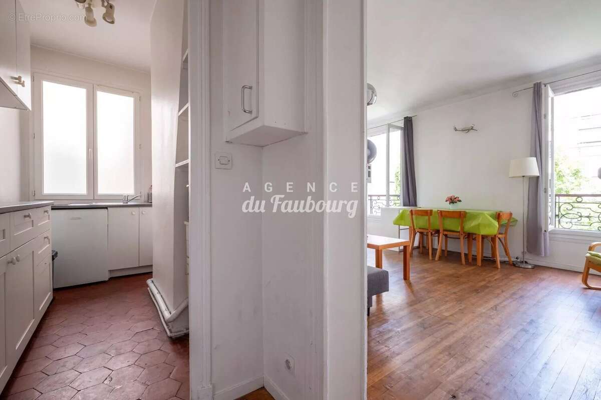 Appartement à PARIS-9E
