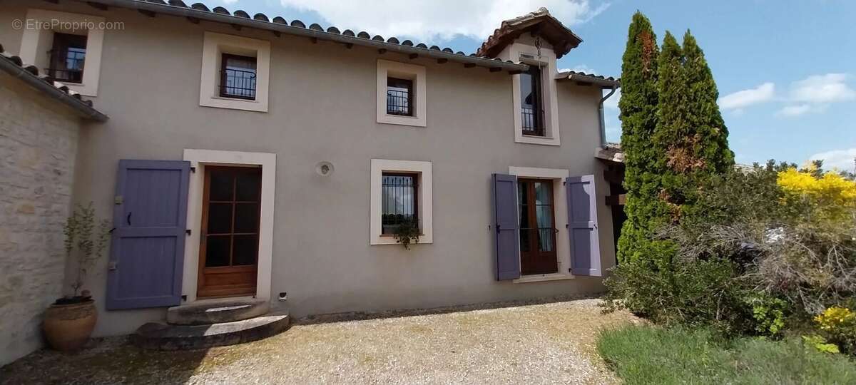 Maison à CAYLUS