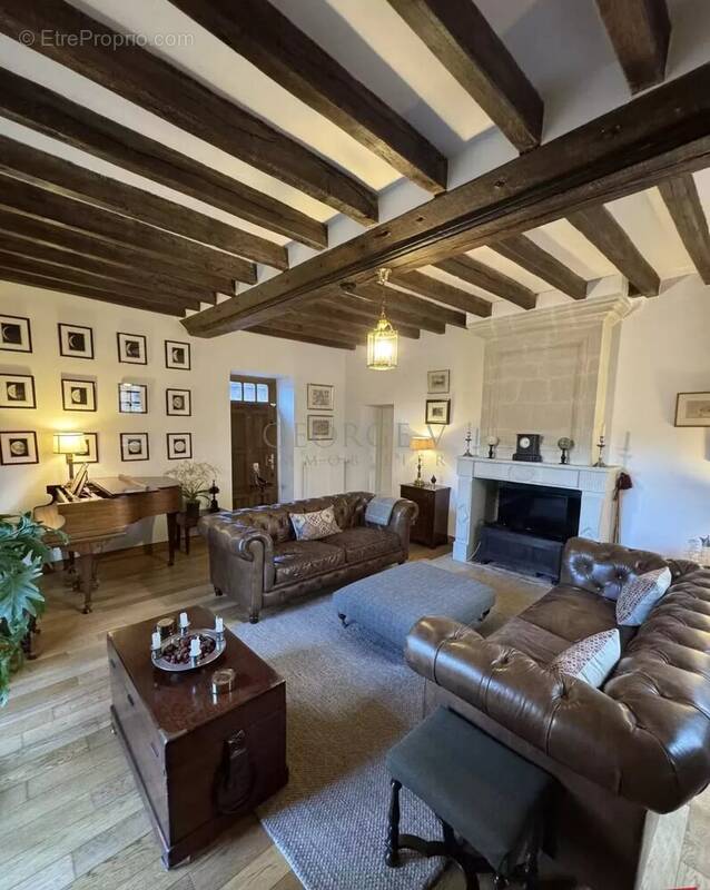 Appartement à SAINT-OUEN-EN-CHAMPAGNE