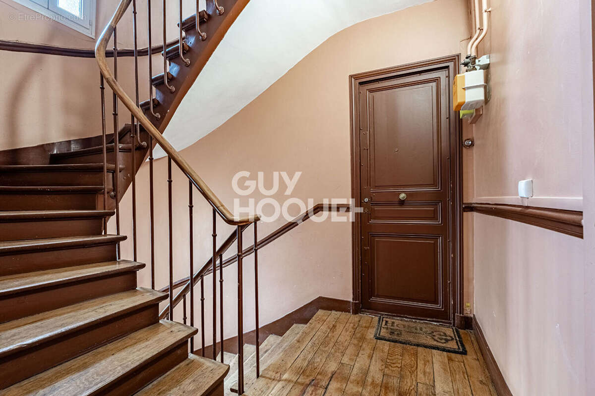 Appartement à ASNIERES-SUR-SEINE