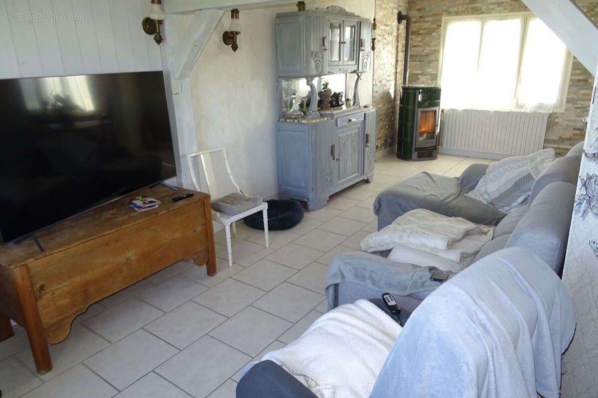 Maison à CHAPELLE-ROYALE
