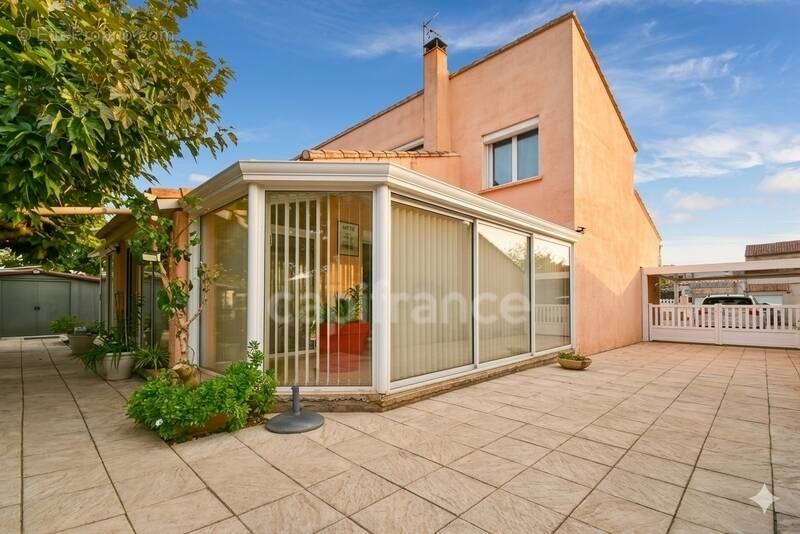 Maison à NEBIAN
