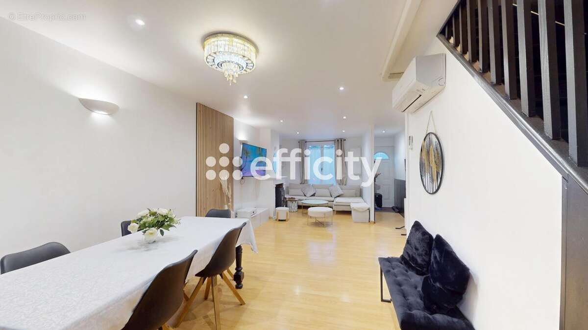 Maison à VILLENEUVE-D'ASCQ