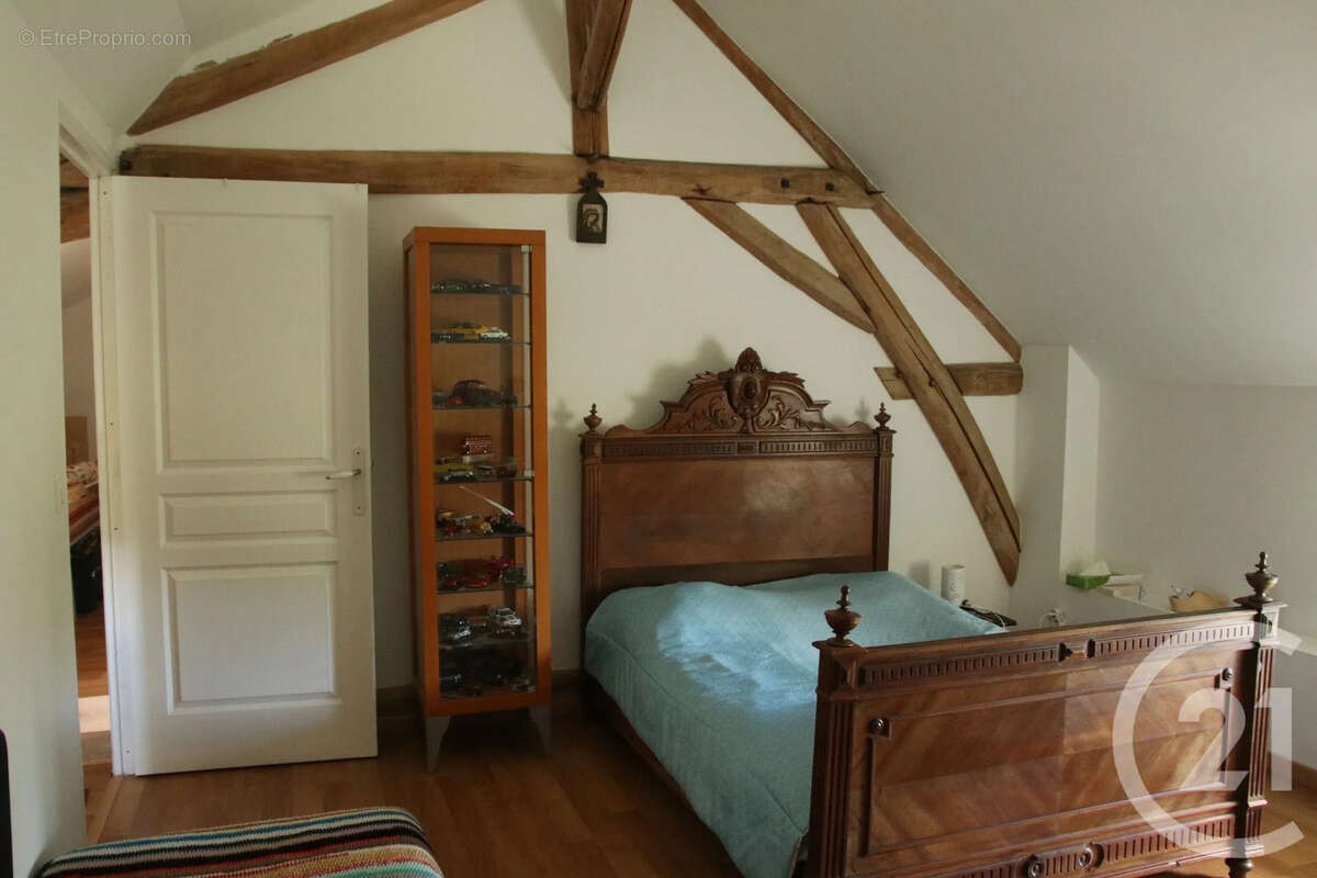Maison 117 m² à Etais-La-Sauvin  - photo 13