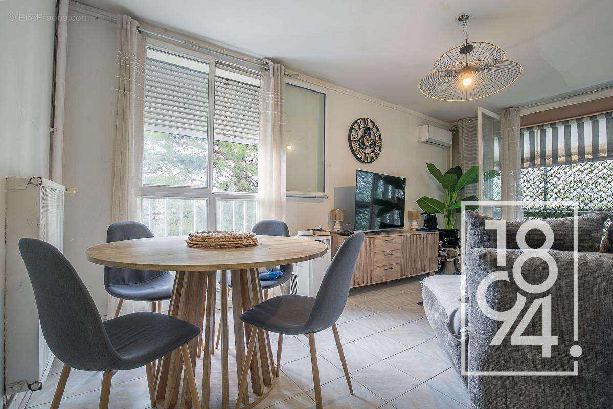 Appartement à MARSEILLE-14E